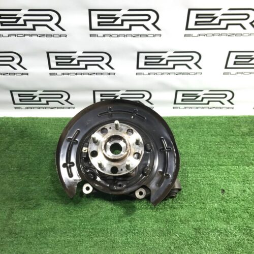 Кулак задний правый Kia Sorento 3 UM