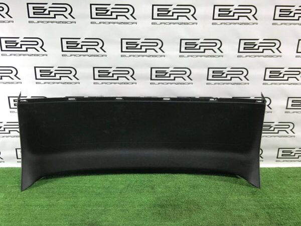 Обшивка крышки багажника Mercedes Benz GLC X253