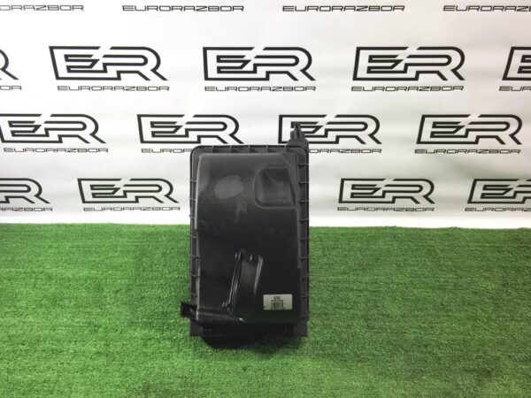 Корпус воздушного фильтра Kia Sorento