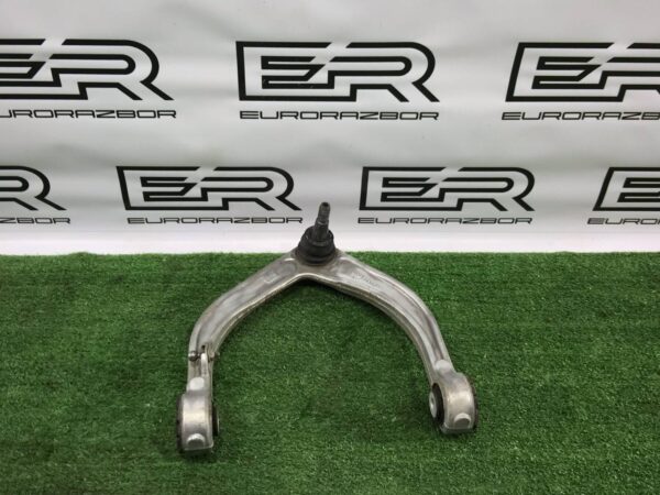 Рычаг передний правый верхний Volvo XC90