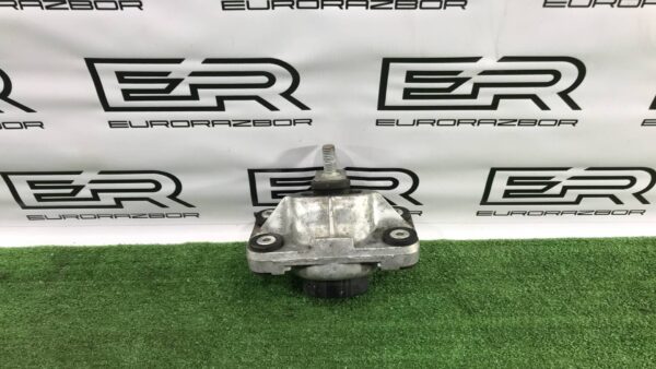 Подушка двигателя Range Rover L405 L494 3.0D