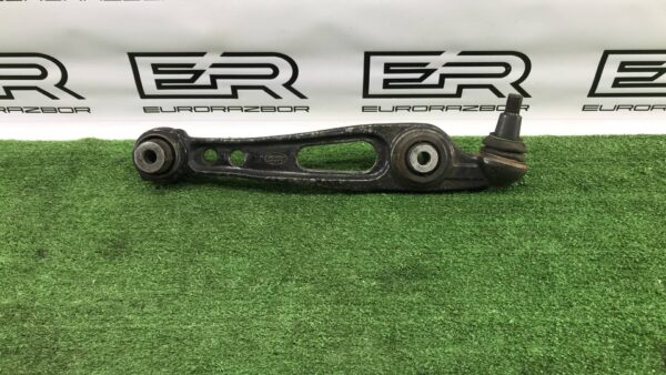 Передний левый рычаг Range Rover L405