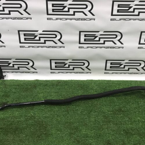 Трубка вакуумная Volvo XC90