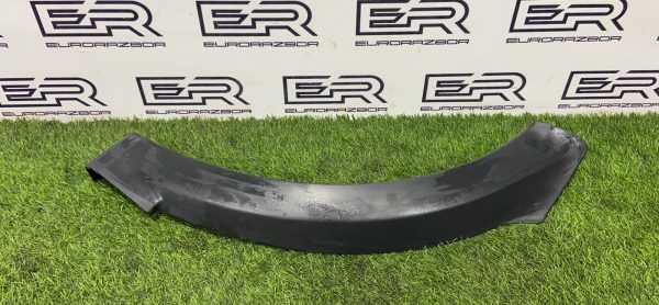 Расширитель арки задний правый Range Rover L405