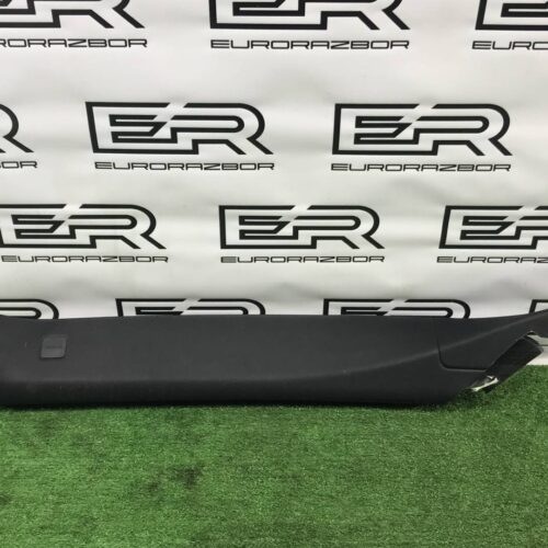 Обшивка стойки Range Rover L405