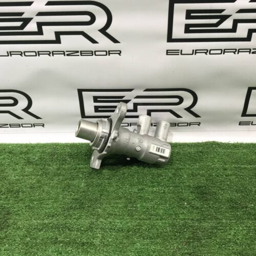 Главный тормозной цилиндр Range rover l405