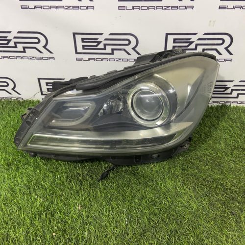 Фара левая Mercedes W204 рестайлинг