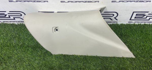 Обшивка центральной стойки левая Range Rover L405