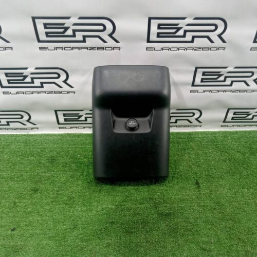 Накладка подлокотника Volvo XC90