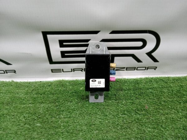 Антенна Range Rover L405 L494