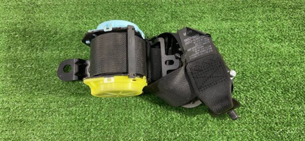 Ремень безопасности на Kia Sorento