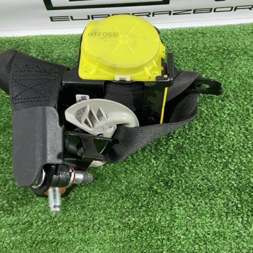 Ремень безопасности на Kia Sorento