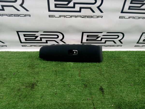 Кнопка свеклоподъёмника Kia sorento prime