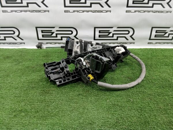 Замок задний левый Mercedes W205 W213