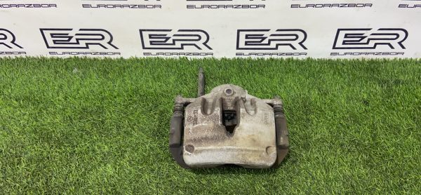 Суппорт передний левый Mercedes W205 W213