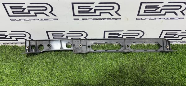 Кронштейн крыла передний правый Range Rover L405 L494