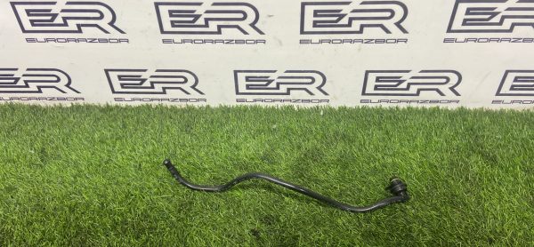 Трубка вакуумная m276 Mercedes W212