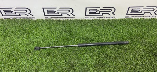 Амортизатор капота Jaguar F Pace X761 2.0D