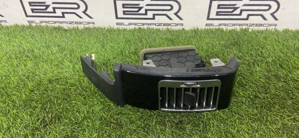 Дефлектор обдува салона правый Range Rover L405