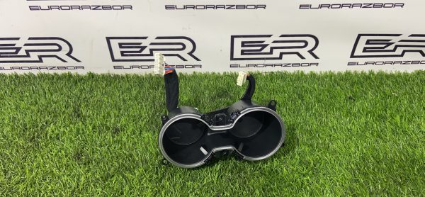 Подстаканник центральный Hyundai Tucson 4 поколение