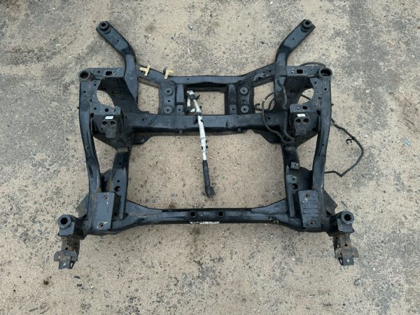 Передний подрамник Jaguar F Pace Velar