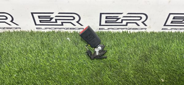 Замок ремня безопасности Mercedes Е W212