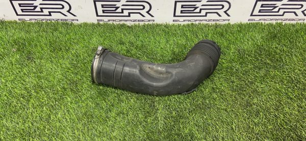 Патрубок воздушного фильтра BMW X5 F15 N57D30