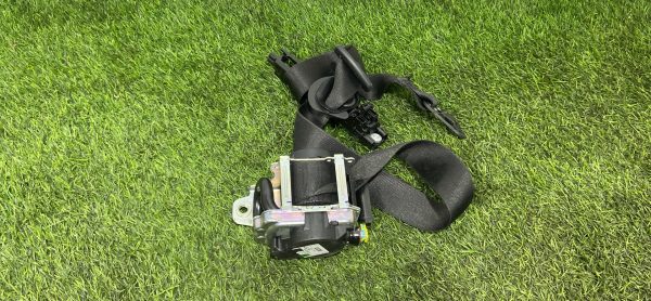 Ремень безопасности передний правый Мерседес