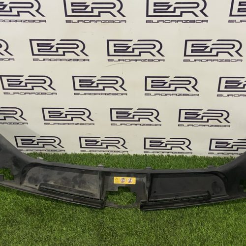 Накладка замка капота Mercedes Benz GLE W166