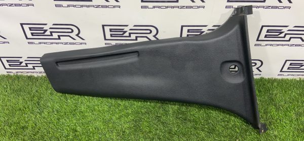 Обшивка стойки передней задняя правая Toyota Hilux 8 Рест