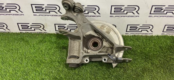 задний правый кулак Range Rover Sport 2 L494