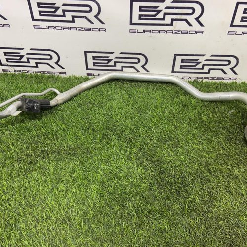 Трубка кондиционерa Аudi Q7 Q8 4M