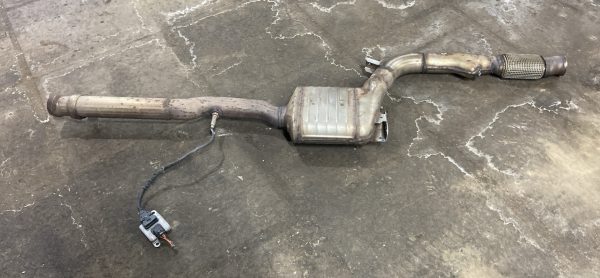 Глушитель средняя часть для Mercedes W212 рест