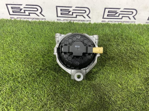 Гидроопора ДВС правая Audi Q7/Q8