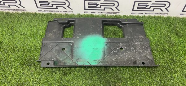 Защита пола левая Land Rover Range Rover Velar L560