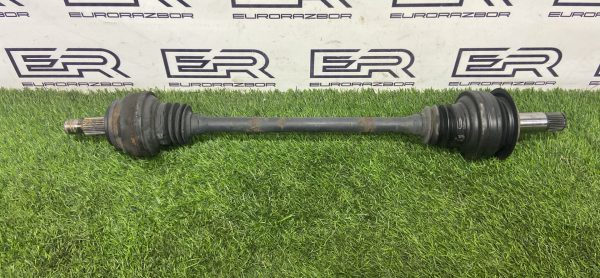 Привод задний Mercedes W205