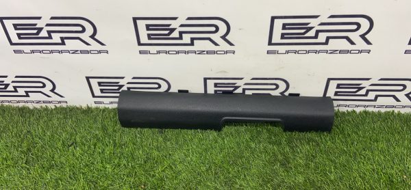 Накладка на порог правая Hyundai Tucson NX4