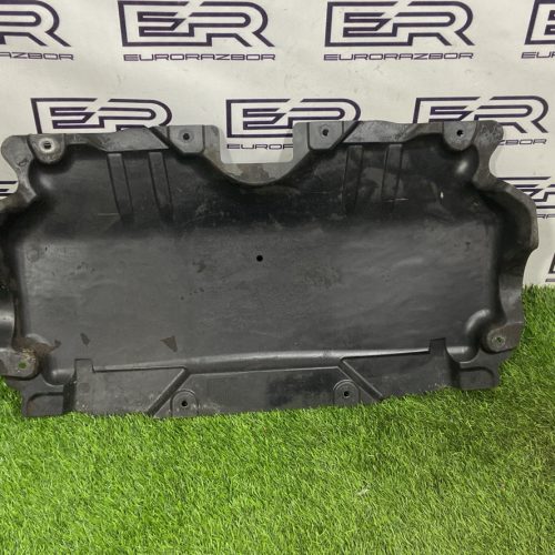 Защита двигателя Mercedes W205