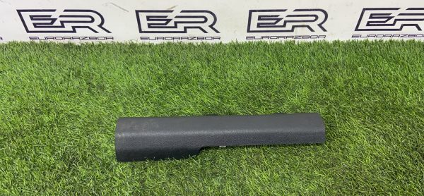 Накладка порога задняя правая Kia Sorento