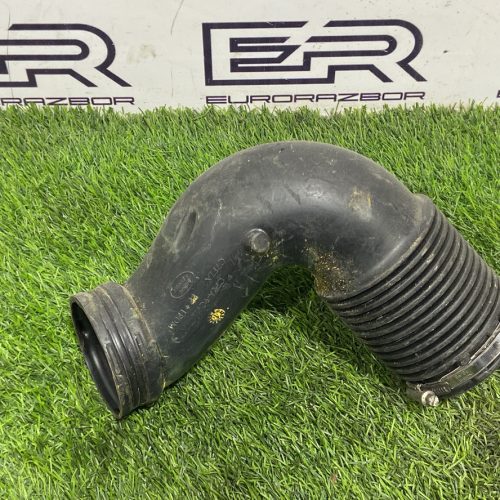 Патрубок воздушного фильтра Range Rover L 405 рестайлинг