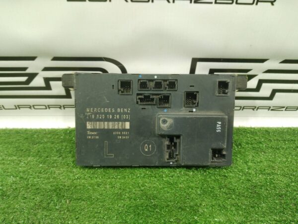 Блок комфорта передний левый Mercedes Cls Class