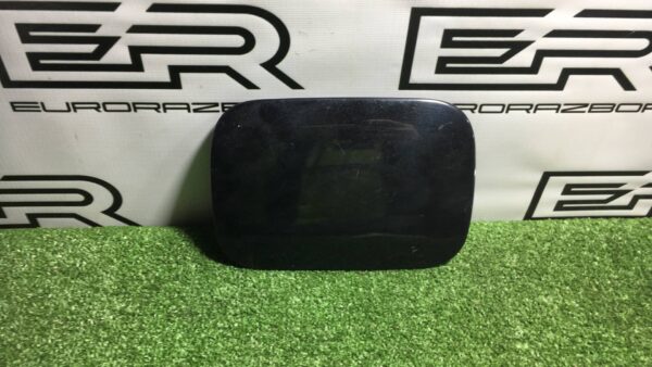 Лючок бензобака на Mercedes W221 S