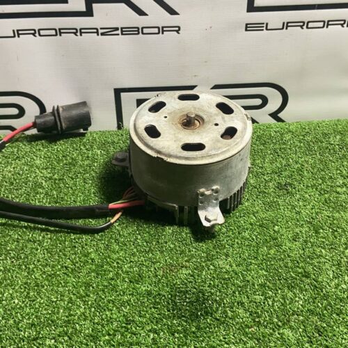 Мотор вентилятора Volkswagen Jetta 1k0959455