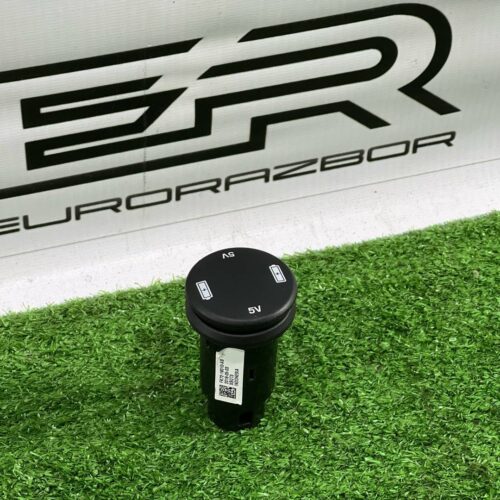 Розетка USB Range Rover Sport