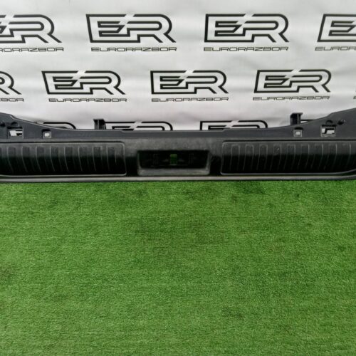 Панель багажника Range Rover Sport L494