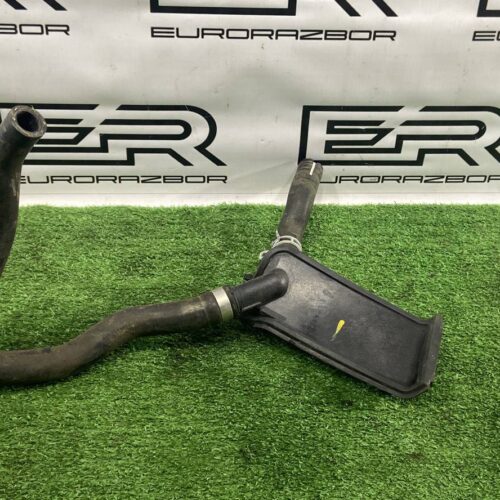 Патрубок охлаждения Volvo XC90 Гибрид