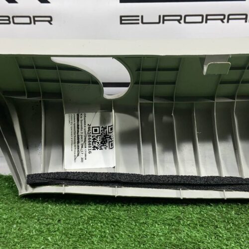 Обшивка центральной стойки правая Kia Sorento