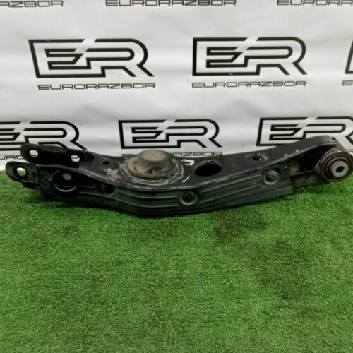 Рычаг правый нижний Kia Sorento 3 рест. UM