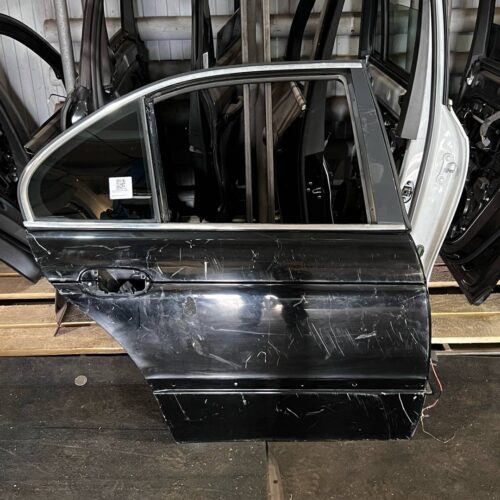 Дверь задняя правая BMW E39