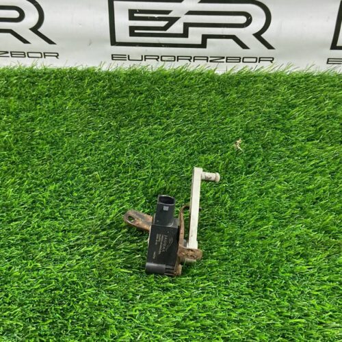 Датчик дорожного просвета Jaguar F Pace X761 2.0D